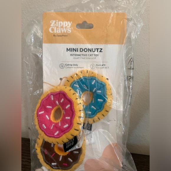 Cat Toys Bundle - Picture 6 of 8